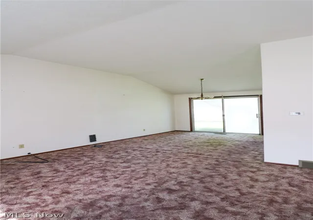 4th image of 815 W Shore Blvd, Sheffield Lake, OH 44054 | MLS# 5223741