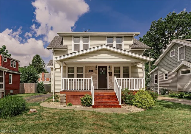 Homes for sale in South Euclid, OH | 1516 Holmden Rd, South Euclid, OH 44121 | MLS# 5223446