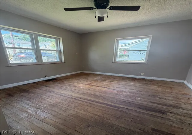4th image of 421 Mcdonald St, Wooster, OH 44691 | MLS# 5223819
