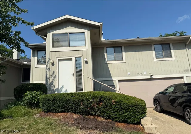 1st image of 7209 S Churchill Pl, Concord Township, OH 44077 | MLS# 5223751