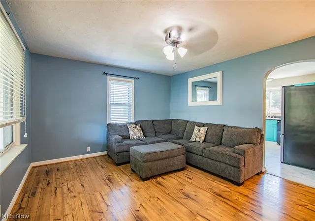 Homes for sale in Parkersburg, WV | 1405 Newberry Dr, Parkersburg, WV 26101 | MLS# 5223764