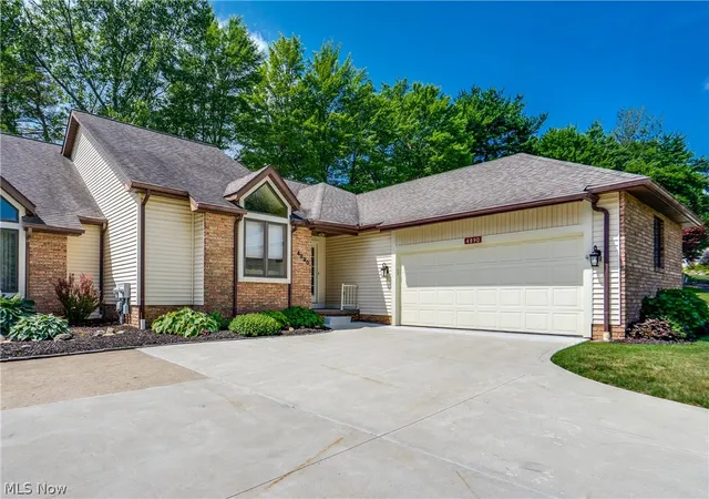 Homes for sale in North Canton, OH | 4890 Belden Park Dr Nw, North Canton, OH 44720 | MLS# 5223849