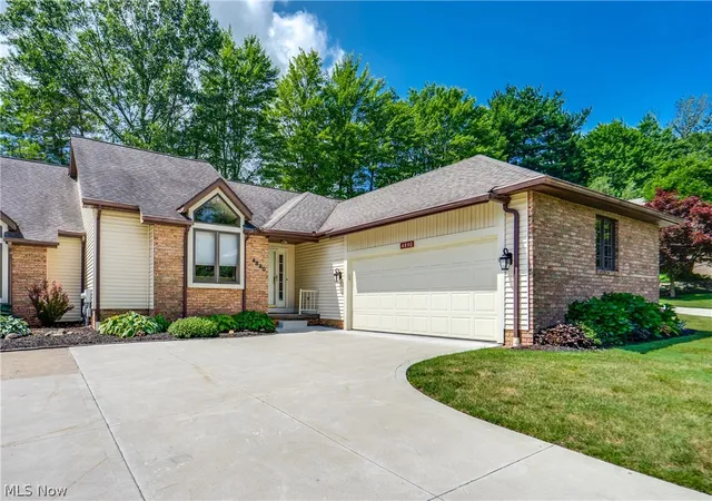 Homes for sale in North Canton, OH | 4890 Belden Park Dr Nw, North Canton, OH 44720 | MLS# 5223849