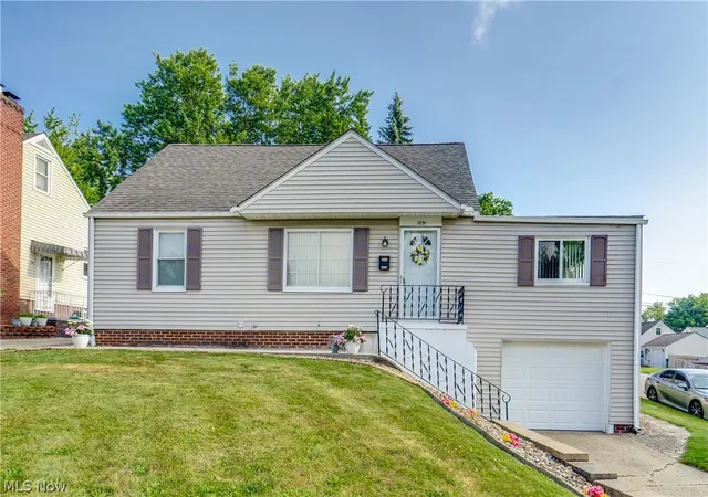 Homes for sale in Canton, OH | 1231 Spangler Rd Ne, Canton, OH 44714 | MLS# 5223654