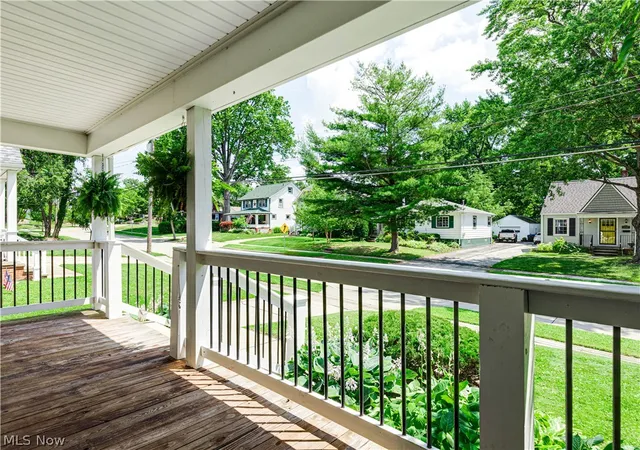 Homes for sale in Cuyahoga Falls, OH | 2048 9Th St, Cuyahoga Falls, OH 44221 | MLS# 5223852