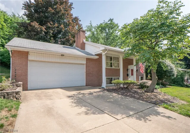 Homes for sale in North Canton, OH | 511 Bachtel St Se, North Canton, OH 44720 | MLS# 5223261