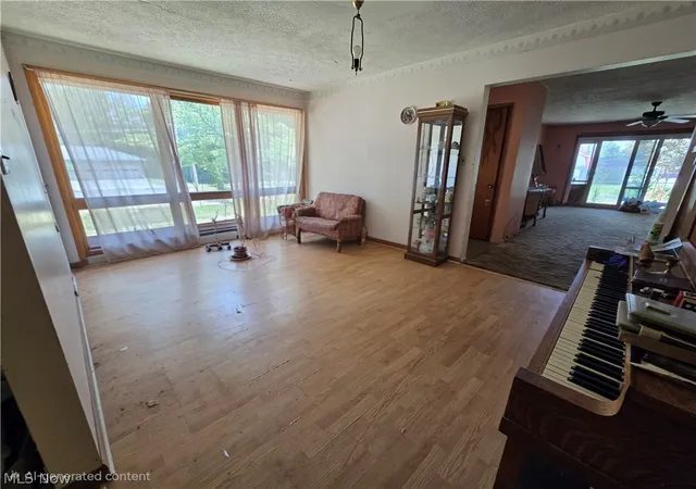 4th image of 151 Cleveland Ct, Andover, OH 44003 | MLS# 5223896