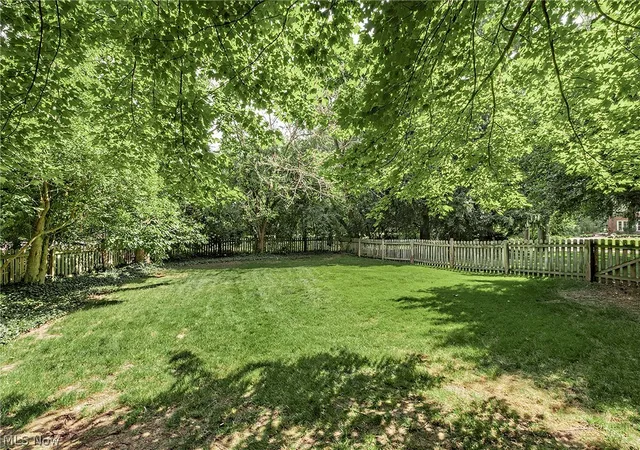 Homes for sale in Shaker Heights, OH | 2800 Attleboro Rd, Shaker Heights, OH 44120 | MLS# 5223186