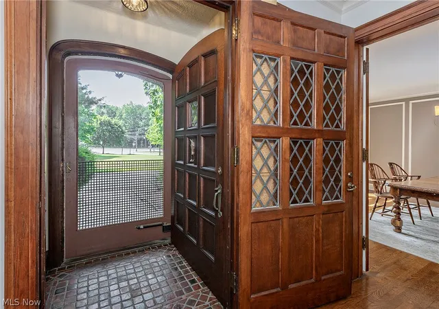 Homes for sale in Shaker Heights, OH | 2800 Attleboro Rd, Shaker Heights, OH 44120 | MLS# 5223186