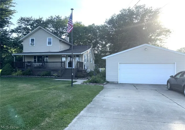 Photo 3 of Single family home for sale at 12096 Baumhart Rd, Amherst, OH 44001 | MLS# 5223575 | Listing updated on 2026-08-19