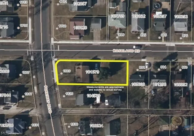 Homes for sale in Alliance, OH | 1810 Parkway Blvd, Alliance, OH 44601 | MLS# 5223945