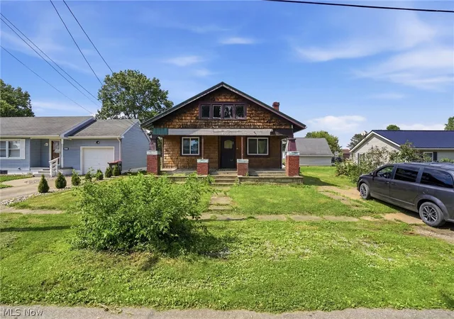 Photo 1 of Single family home for sale at 112 4th Street, Frazeysburg, OH 43822 | MLS# 5223467 | Listing updated on 2026-09-21