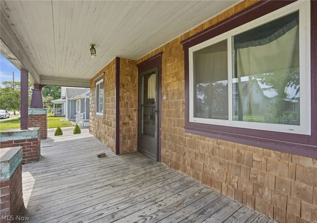 Photo 2 of Single family home for sale at 112 4th Street, Frazeysburg, OH 43822 | MLS# 5223467 | Listing updated on 2026-09-21