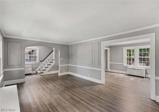 Photo 4 of Single family home for sale at 1371 Lynn Park Dr, Cleveland, OH 44121 | MLS# 5223890 | Listing updated on 2026-09-28