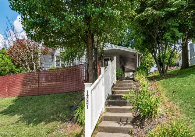Homes for sale in Cambridge, OH | 1751 Blaine Ave, Cambridge, OH 43725 | MLS# 5223581