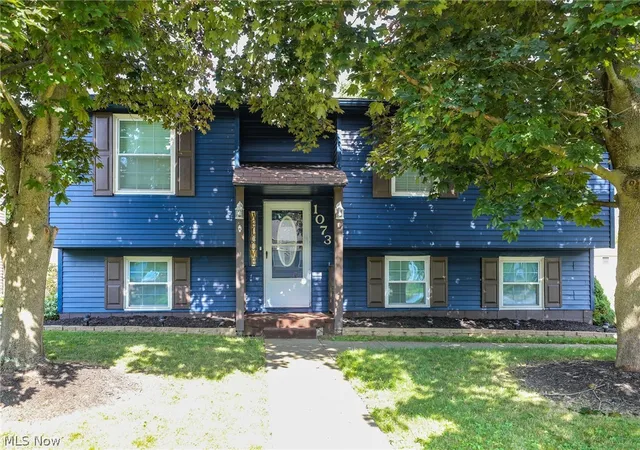 Photo 1 of Single family home for sale at 1073 Sunnywood Ln, Ravenna, OH 44266 | MLS# 5223902 | Listing updated on 2026-07-08
