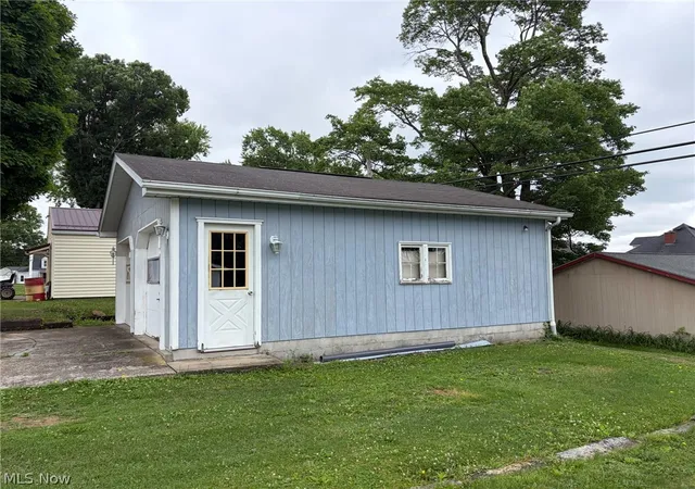Homes for sale in East Palestine, OH | 299 W Martin St, East Palestine, OH 44413 | MLS# 5223984