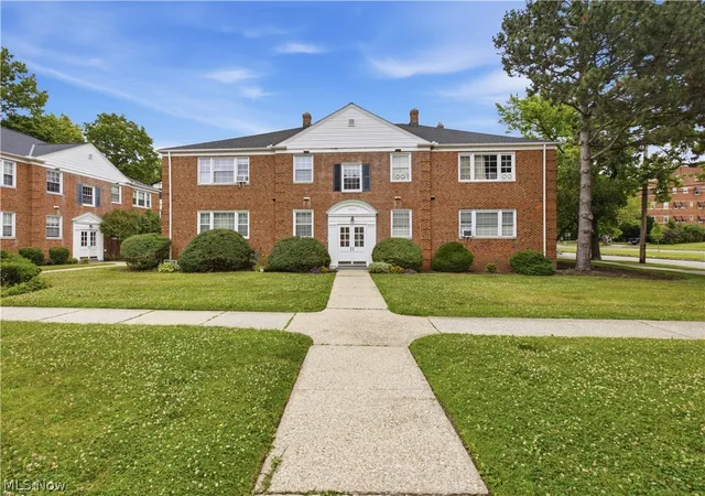 Homes for sale in Cleveland Heights, OH | 2401 Euclid Heights Blvd, Cleveland Heights, OH 44106 | MLS# 5223918