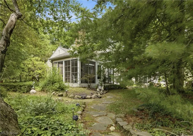 Photo 1 of Single family home for sale at 303 Cordelia St Sw, North Canton, OH 44720 | MLS# 5223957 | Listing updated on 2026-08-13
