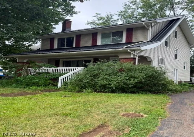 Photo 2 of Single family home for sale at 3534 Fairmount Blvd Ne, Canton, OH 44705 | MLS# 5224025 | Listing updated on 2026-09-26