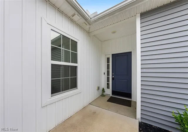 3rd image of 124 Acorn Ln, Elyria, OH 44035 | MLS# 5223671