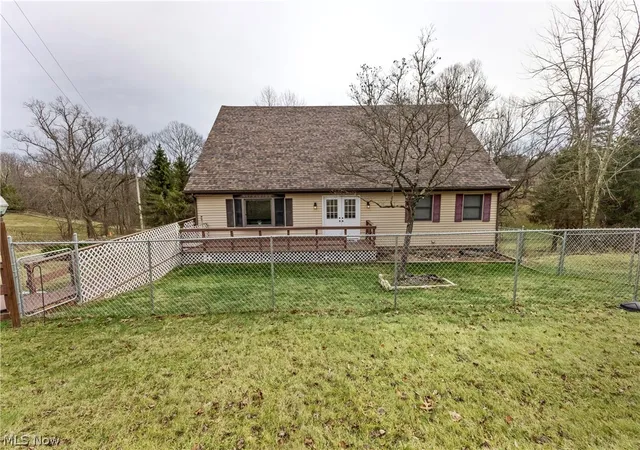 Homes for sale in Colliers, WV | 140 Iris Ln, Colliers, WV 26035 | MLS# 5223124