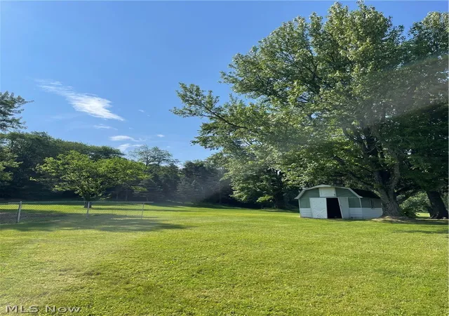 Photo 4 of Single family home for sale at 47647 Lyman Dr, East Liverpool, OH 43920 | MLS# 5224045 | Listing updated on 2026-07-24