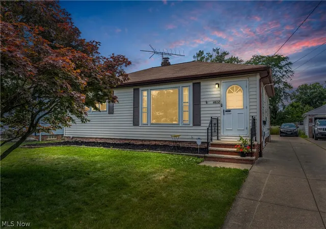 Photo 2 of Sale Pending at 4612 W 156th Street, Cleveland, OH 44135 | MLS# 5224016 | Listing updated on 2026-07-24