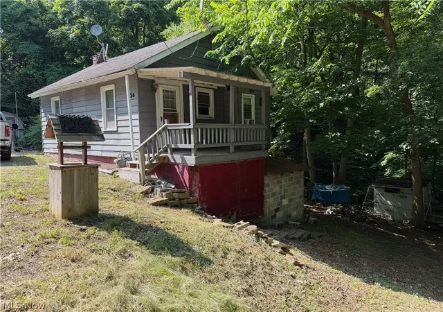 Photo 3 of Sale Pending at 1534 Shadyside Ave, East Liverpool, OH 43920 | MLS# 5224022 | Listing updated on 2026-08-21