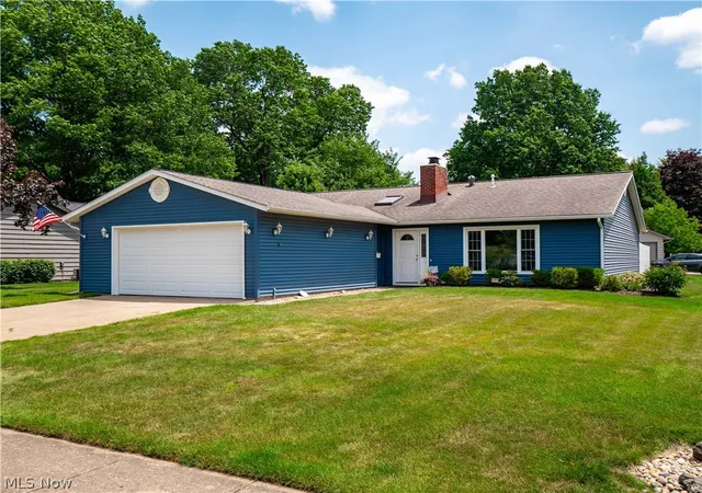 Homes for sale in Berea, OH | 557 Crossbrook Dr, Berea, OH 44017 | MLS# 5224057