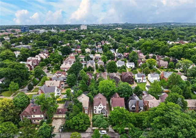 Homes for sale in Shaker Heights, OH | 3559 Gridley Rd, Shaker Heights, OH 44122 | MLS# 5222456