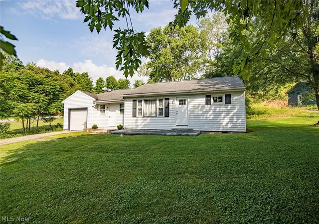 Homes for sale in Washington, WV | 2106 Harris Hwy, Washington, WV 26181 | MLS# 5223968