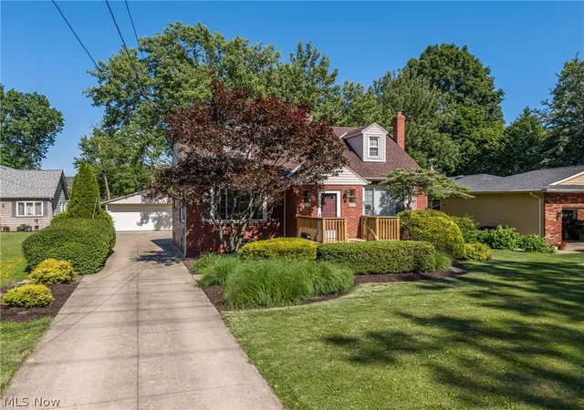 2nd image of 1455 Canterbury Rd, Westlake, OH 44145 | MLS# 5224112