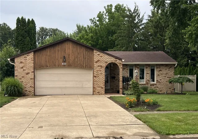 Homes for sale in Huron, OH | 823 Gloucester Dr, Huron, OH 44839 | MLS# 5222941
