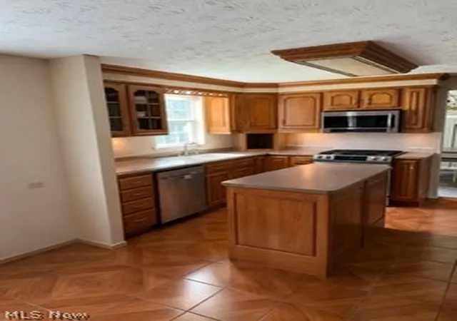 3rd image of 8900 Briarbrook Dr Ne, Warren, OH 44484 | MLS# 5221625