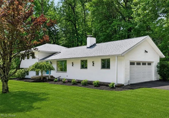 43rd image of 3866 Woodthrush Rd, Akron, OH 44333 | MLS# 5223677