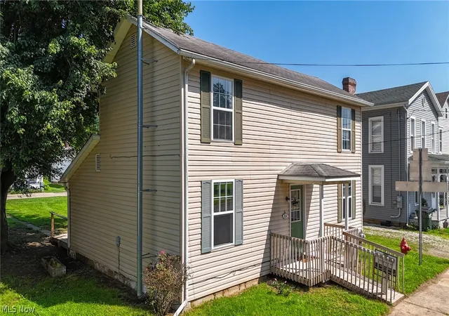 Homes for sale in New Matamoras, OH | 704 2nd St, New Matamoras, OH 45750 | MLS# 5222257