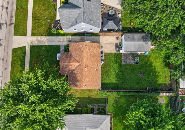 28th image of 2701 Tuxedo Ave, Cleveland, OH 44134 | MLS# 5224021