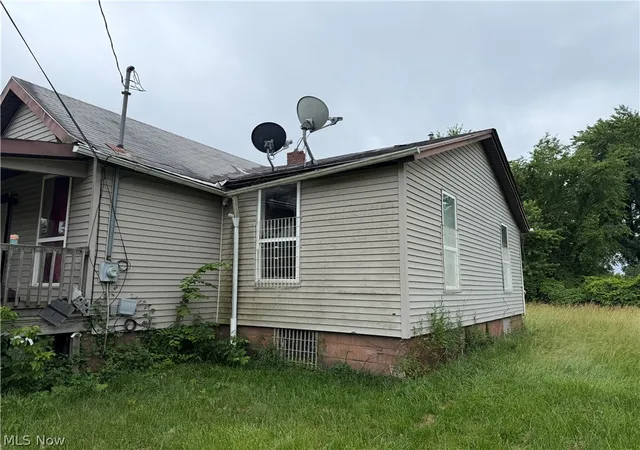 4th image of 159 Comstock St Nw, Warren, OH 44483 | MLS# 5224217