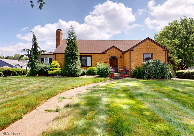 Homes for sale in Canton, OH | 2414 Lakeside Ave Nw, Canton, OH 44708 | MLS# 5224180