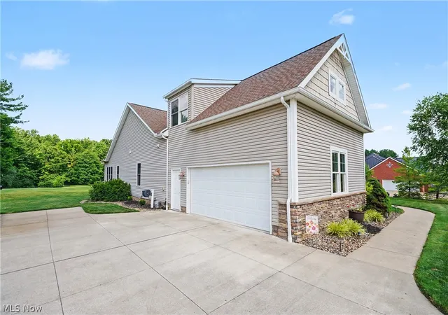 Homes for sale in Rootstown, OH | 3841 Heron Creek Dr, Rootstown, OH 44272 | MLS# 5223997