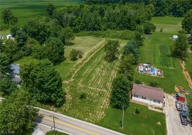 Homes for sale in Pleasantville, OH | 0 Lancaster-Thornville Rd Ne, Pleasantville, OH 43148 | MLS# 5223845