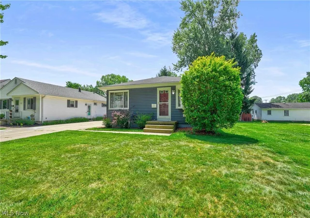 Homes for sale in Cuyahoga Falls, OH | 626 Alameda Ave, Cuyahoga Falls, OH 44221 | MLS# 5223357