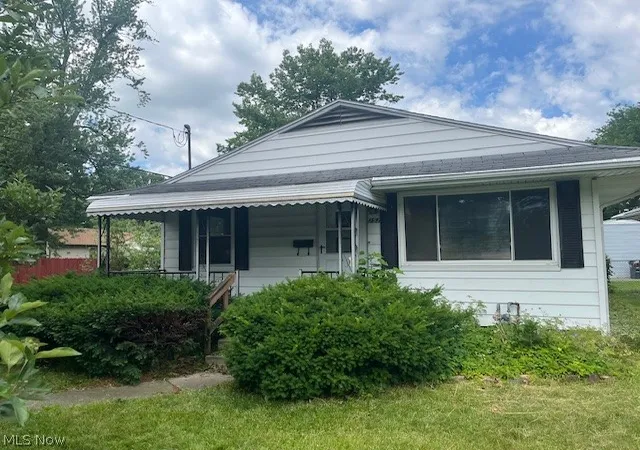 Homes for sale in Toledo, OH | 252 Kenmore Ave, Toledo, OH 43609 | MLS# 5224108