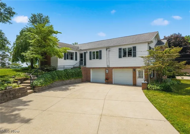 Homes for sale in Canton, OH | 5433 E Boulevard Nw, Canton, OH 44718 | MLS# 5224000