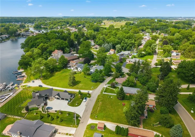 Homes for sale in Canton, OH | 5433 E Boulevard Nw, Canton, OH 44718 | MLS# 5224000