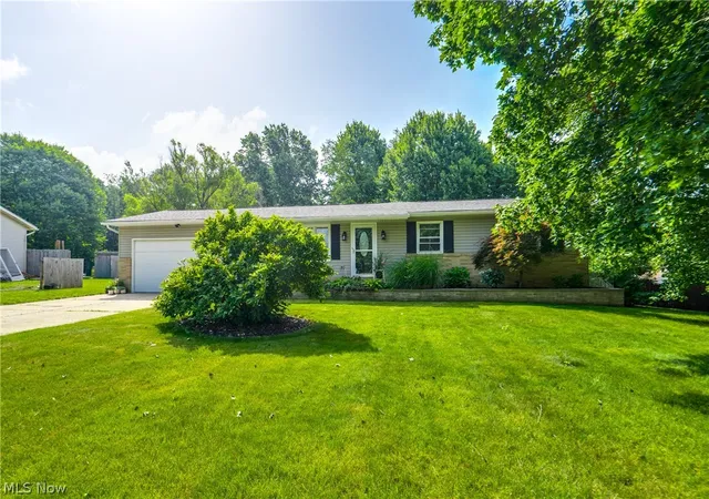 Homes for sale in Mogadore, OH | 13452 Sunflower Ave Nw, Mogadore, OH 44260 | MLS# 5224193