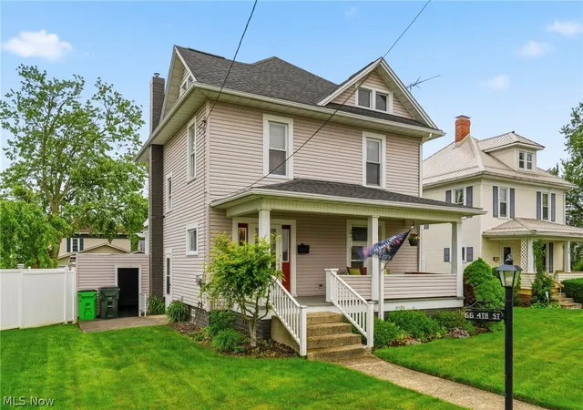 Homes for sale in Carrollton, OH | 66 4th St Ne, Carrollton, OH 44615 | MLS# 5224227