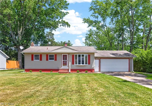 Homes for sale in Brunswick, OH | 1445 Andrea Dr, Brunswick, OH 44212 | MLS# 5223598