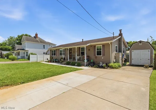 Photo 3 of Sale Pending at 104 41st Street, Vienna, WV 26105 | MLS# 5224160 | Listing updated on 2026-08-31